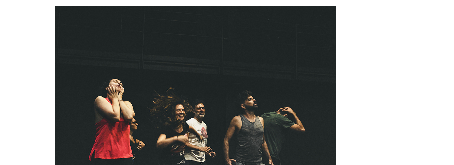 In the photo there are some members of the movin'op theater company during the rehearsals of a theatrical show